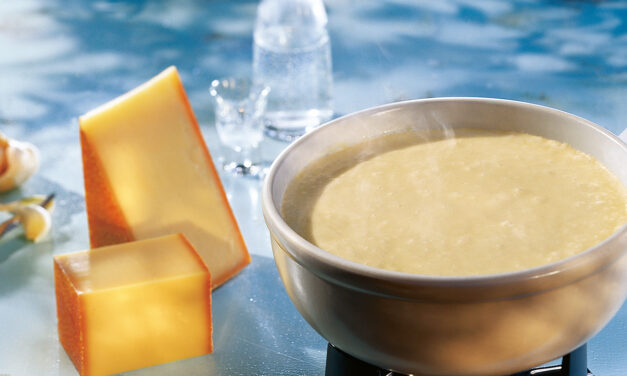 Haben die Schweizer wirklich das Käsefondue erfunden?